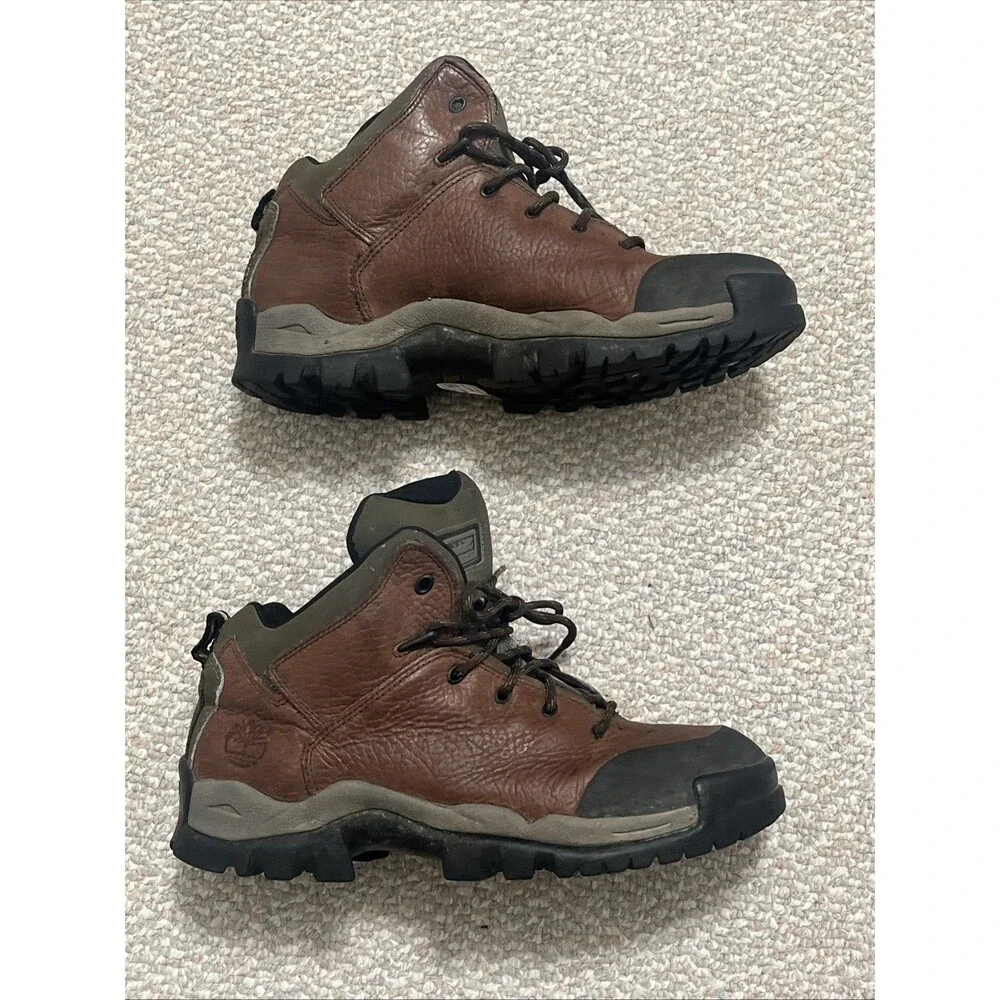Timberland Mens Brown Black Leather Boots Man made Lining Sole US Size 12